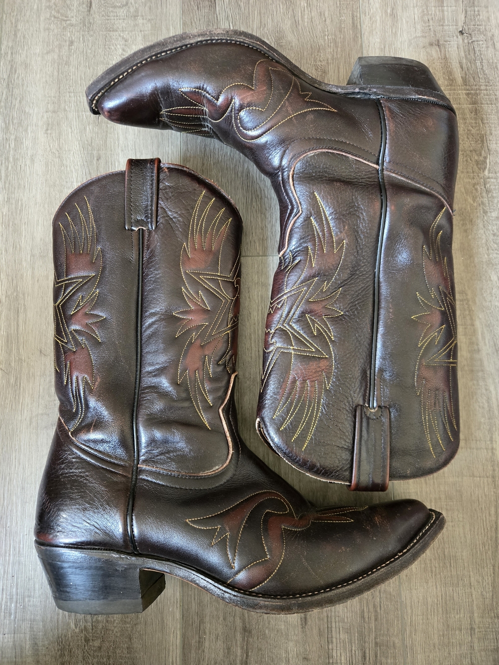 Boulet

Boulet Men's Cowboy Cowhide with Toe embroidered